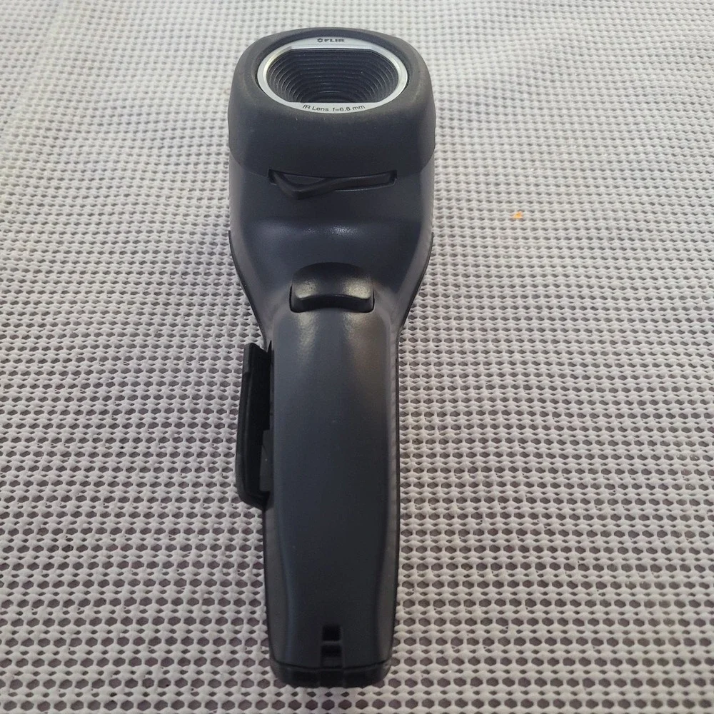 FLIR i7 Thermal Imaging Camera IR Lens 6.8mm w/ Charger Infrared Tested Works